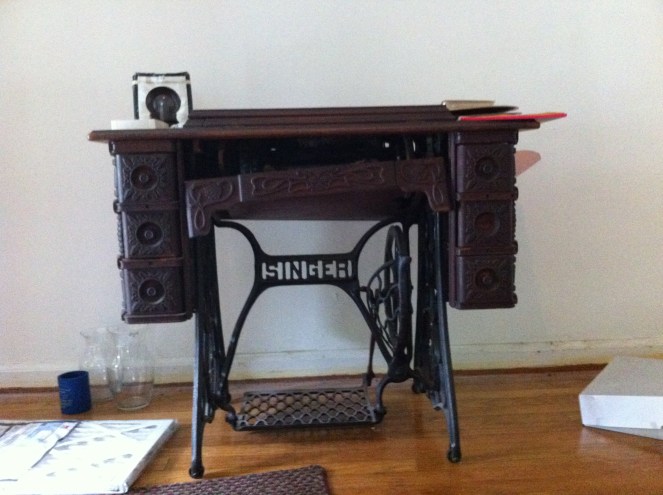 Sewing Machine Picture